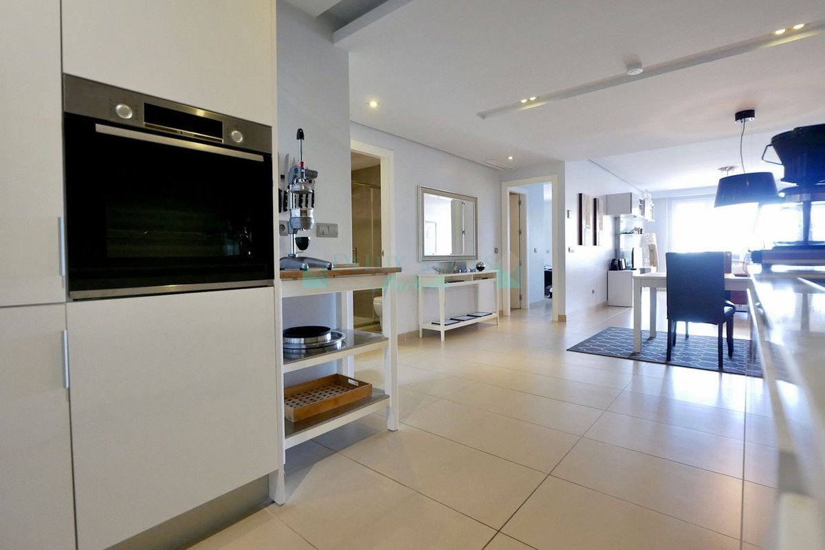 Apartment for sale in La Mairena, Marbella East