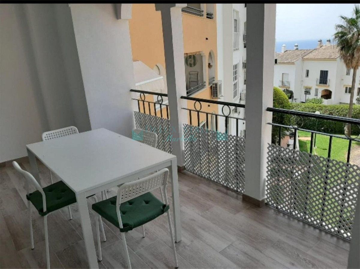 Apartamento en venta en Estepona