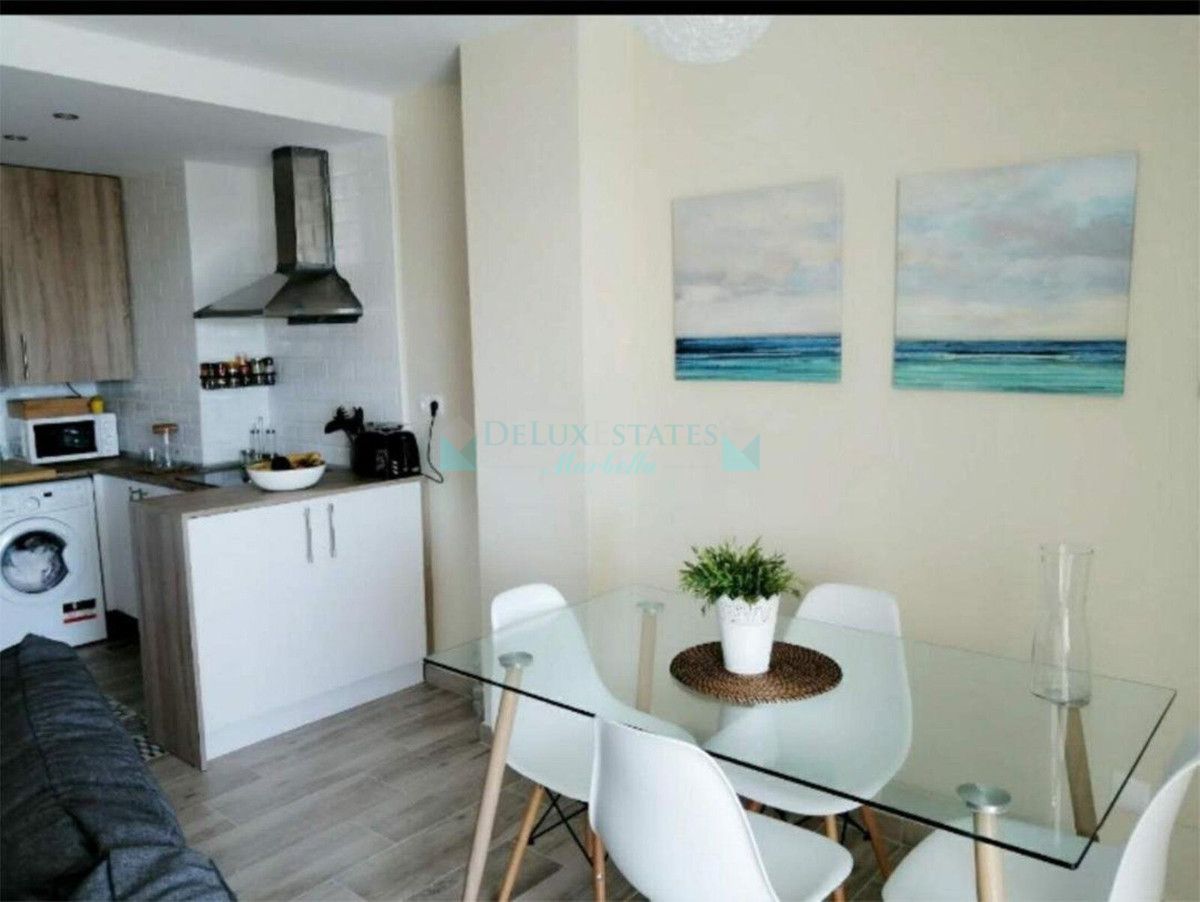 Apartamento en venta en Estepona