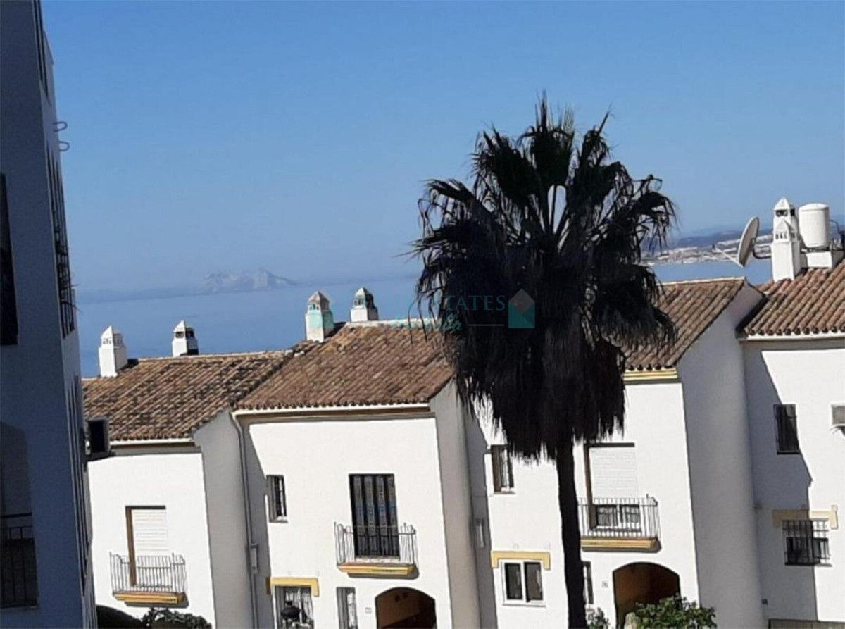 Apartamento en venta en Estepona