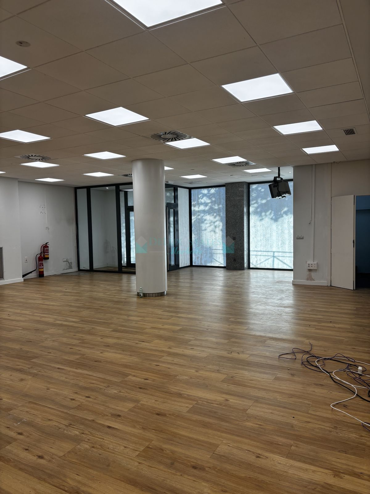 Office for rent in Marbella