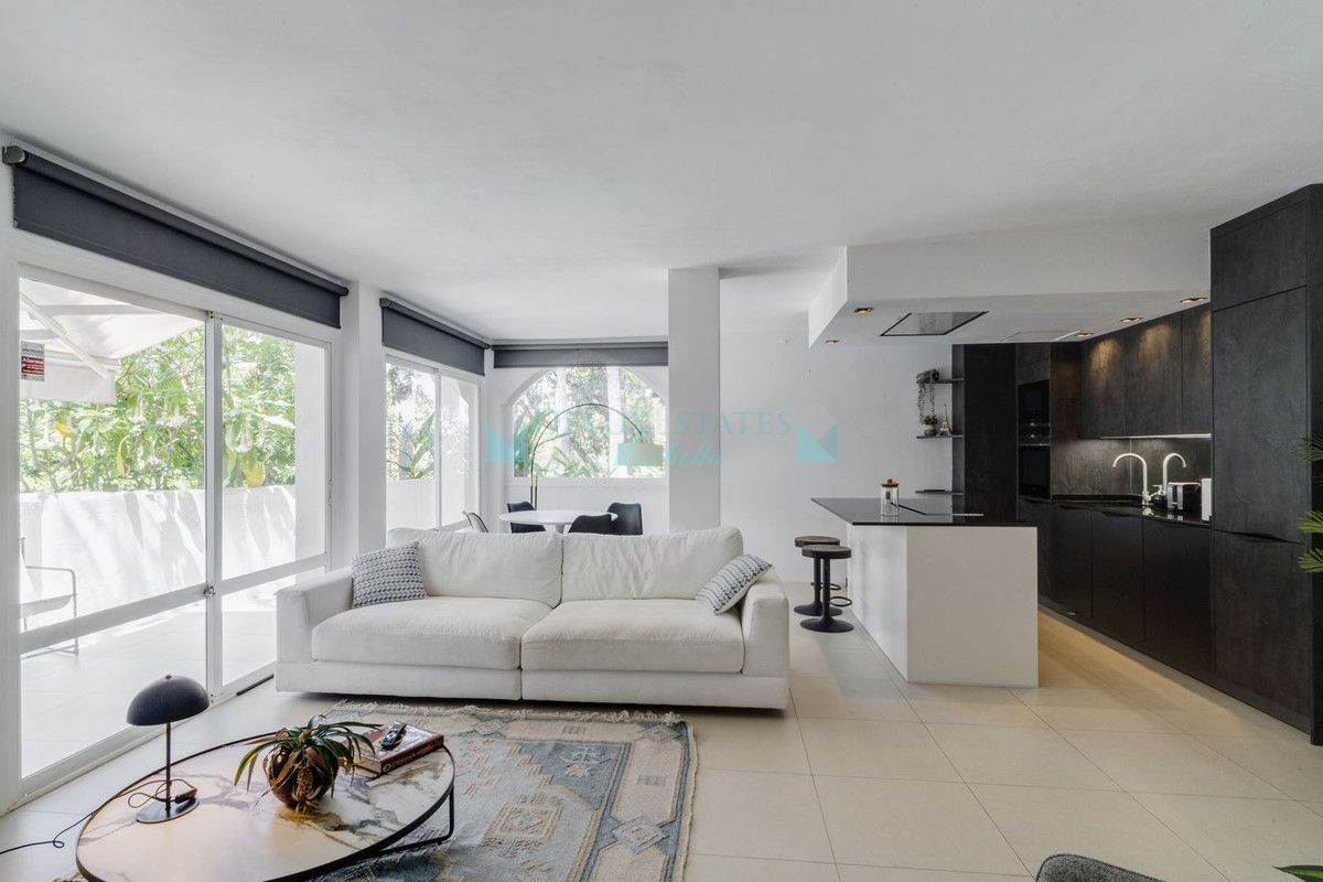 Ground Floor Apartment for sale in La Reserva de Marbella, Marbella East