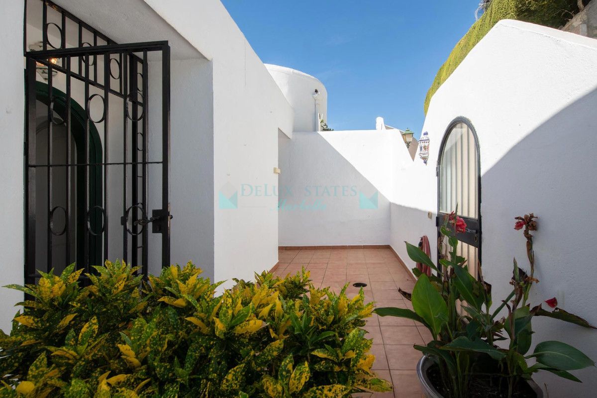 Town House for sale in Marbella