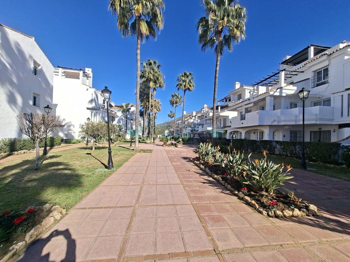 Ground Floor Apartment for sale in Marbella
