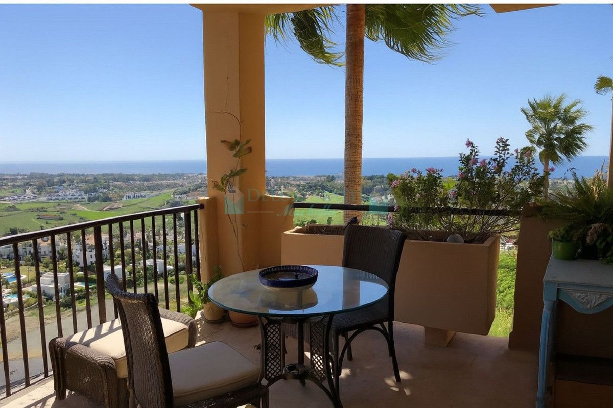 Apartment for rent in Benahavis