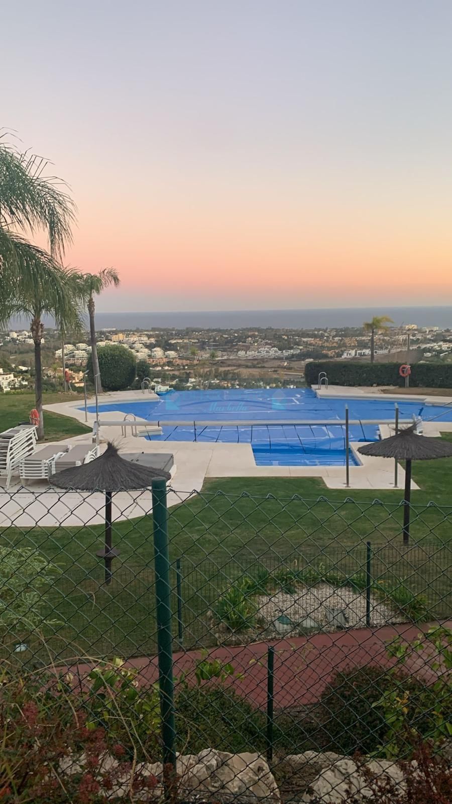 Apartment for rent in Benahavis