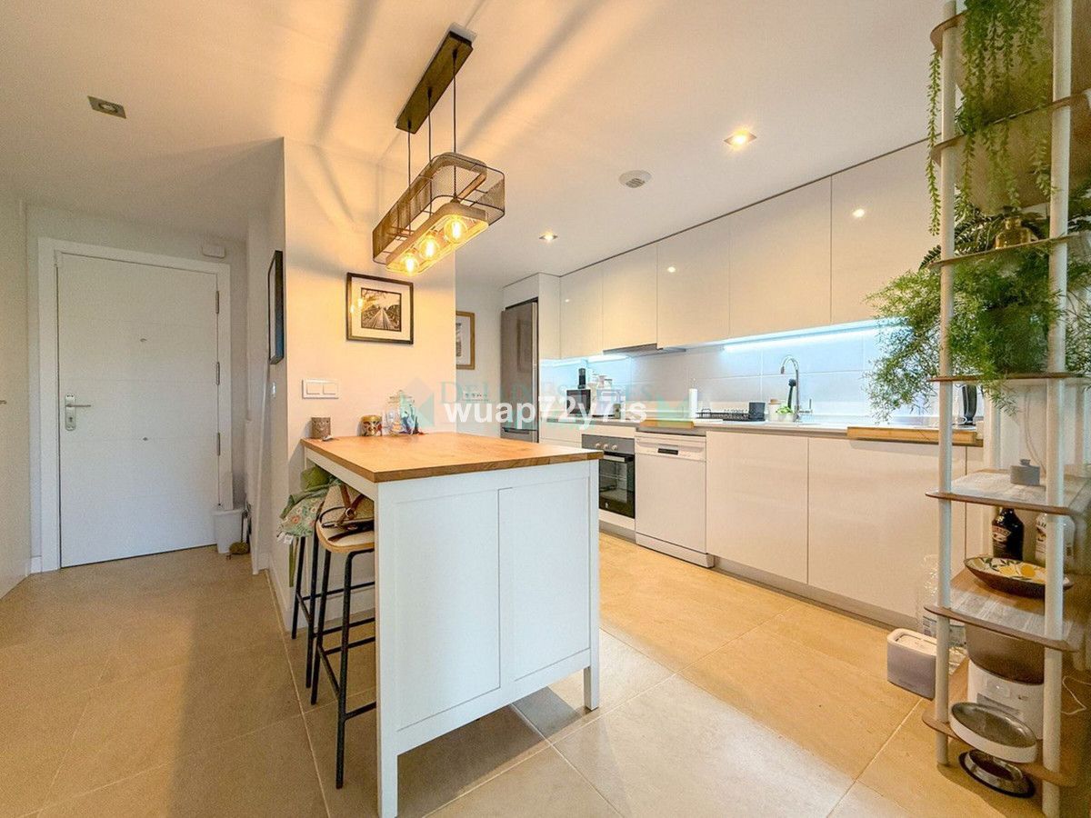 Ground Floor Apartment for rent in Selwo, Estepona