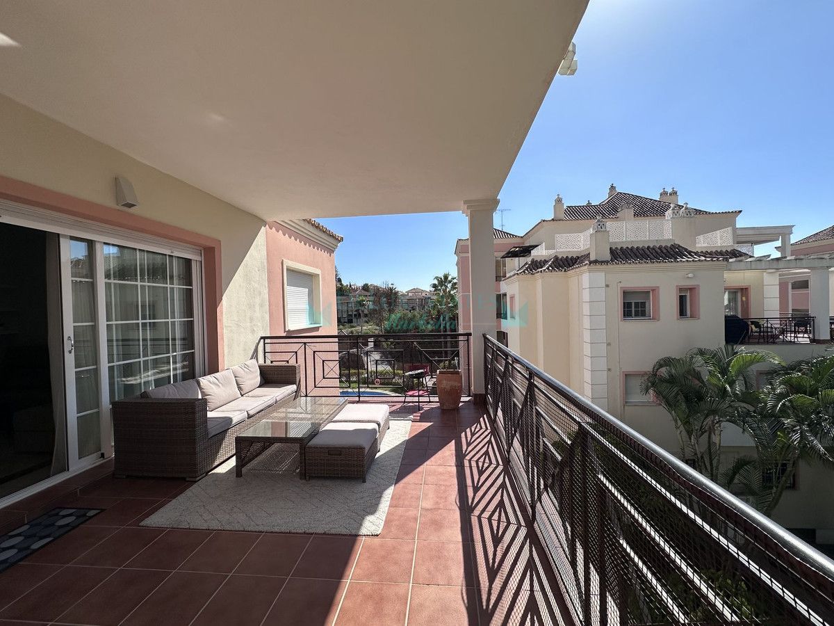 Apartment for rent in Nueva Andalucia