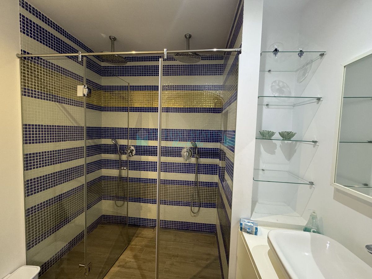 Villa for rent in Bahia de Marbella, Marbella East