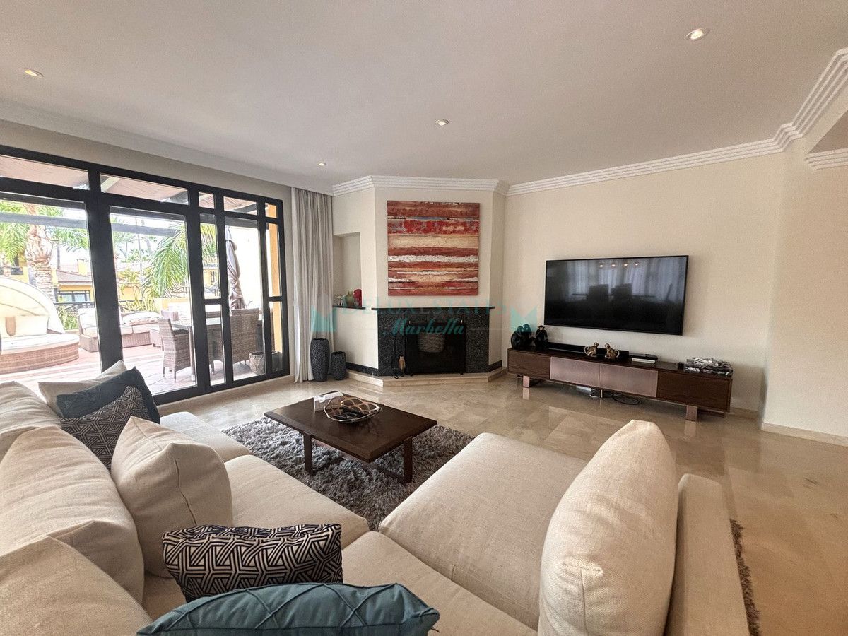 Apartment for sale in Marbella - Puerto Banus