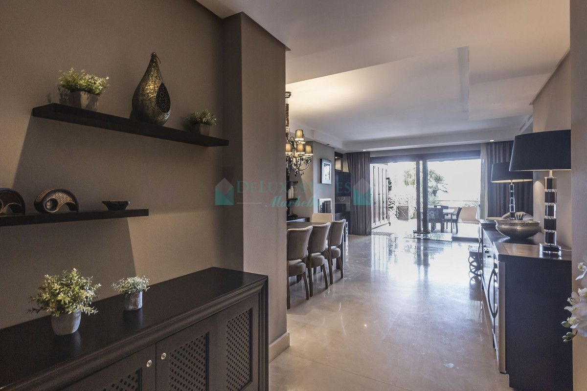 Ground Floor Apartment for sale in Marbella - Puerto Banus