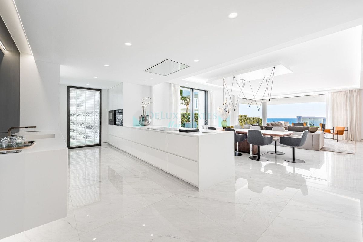 Ground Floor Apartment for rent in New Golden Mile, Estepona