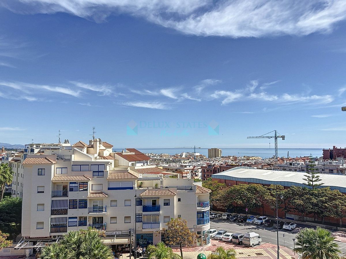 Penthouse for sale in Estepona