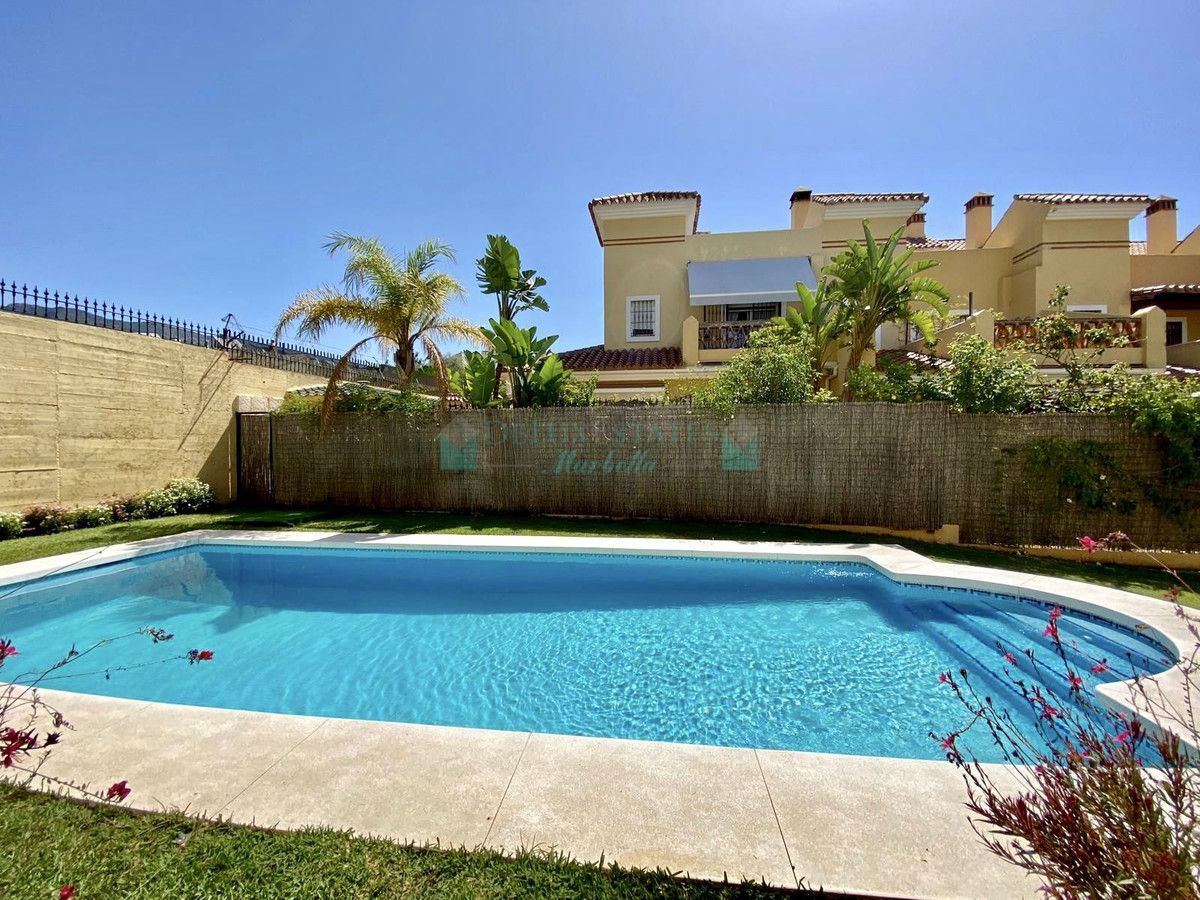 Adosado en venta en Marbella