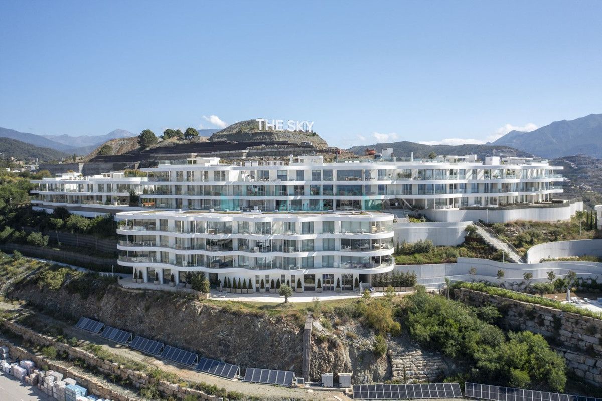 Apartment for rent in Benahavis
