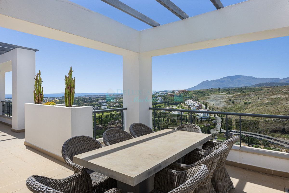 Ático en venta en Benahavis