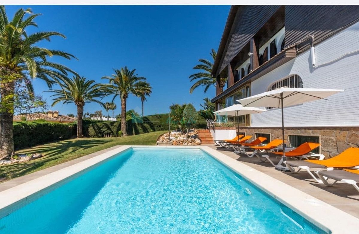 Villa for sale in Marbella