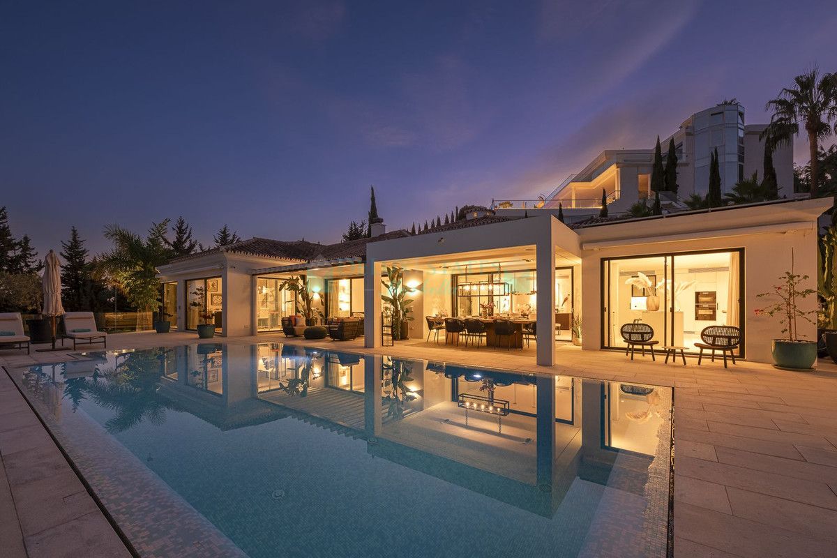 Villa for sale in Nagüeles, Marbella Golden Mile