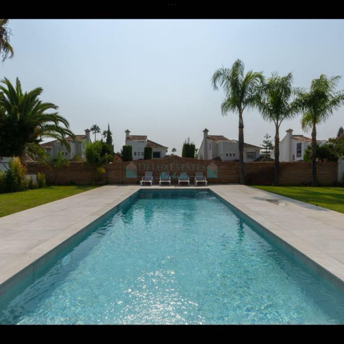 Villa en alquiler en Nueva Andalucia