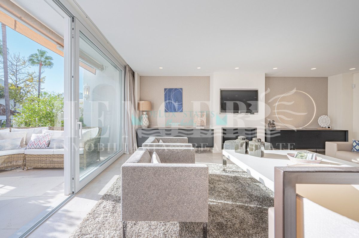 Penthouse for rent in Marbella Golden Mile