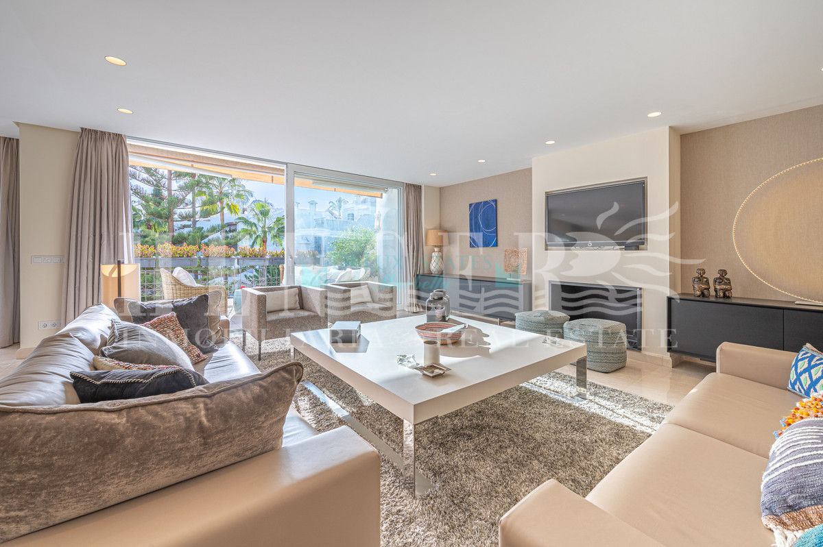 Penthouse for rent in Marbella Golden Mile