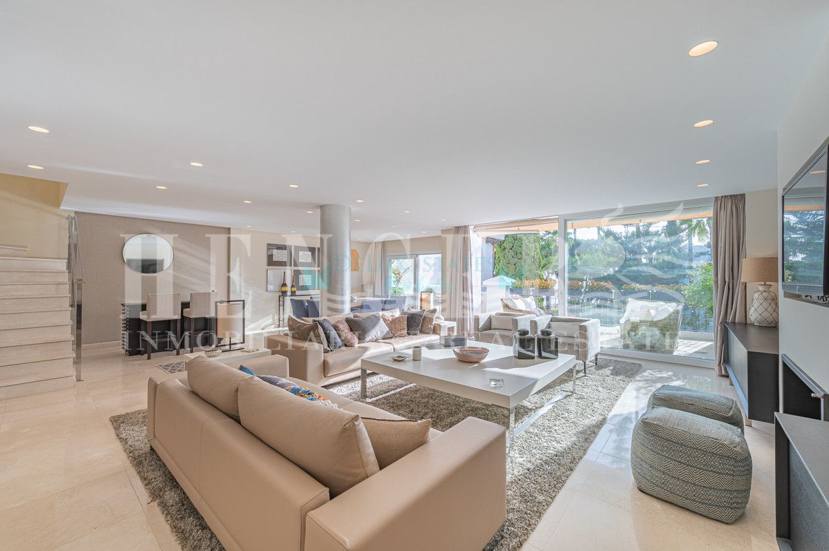 Penthouse for rent in Marbella Golden Mile