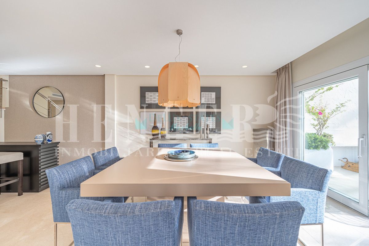 Penthouse for rent in Marbella Golden Mile