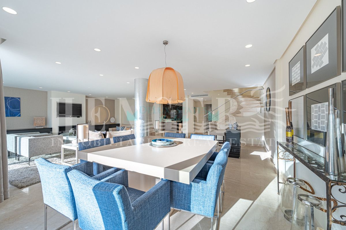 Penthouse for rent in Marbella Golden Mile