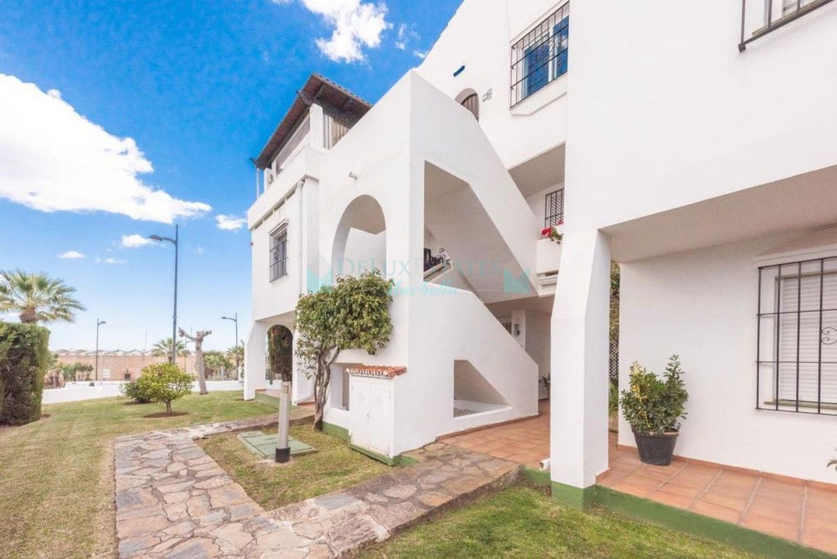 Ground Floor Apartment for sale in Nueva Andalucia