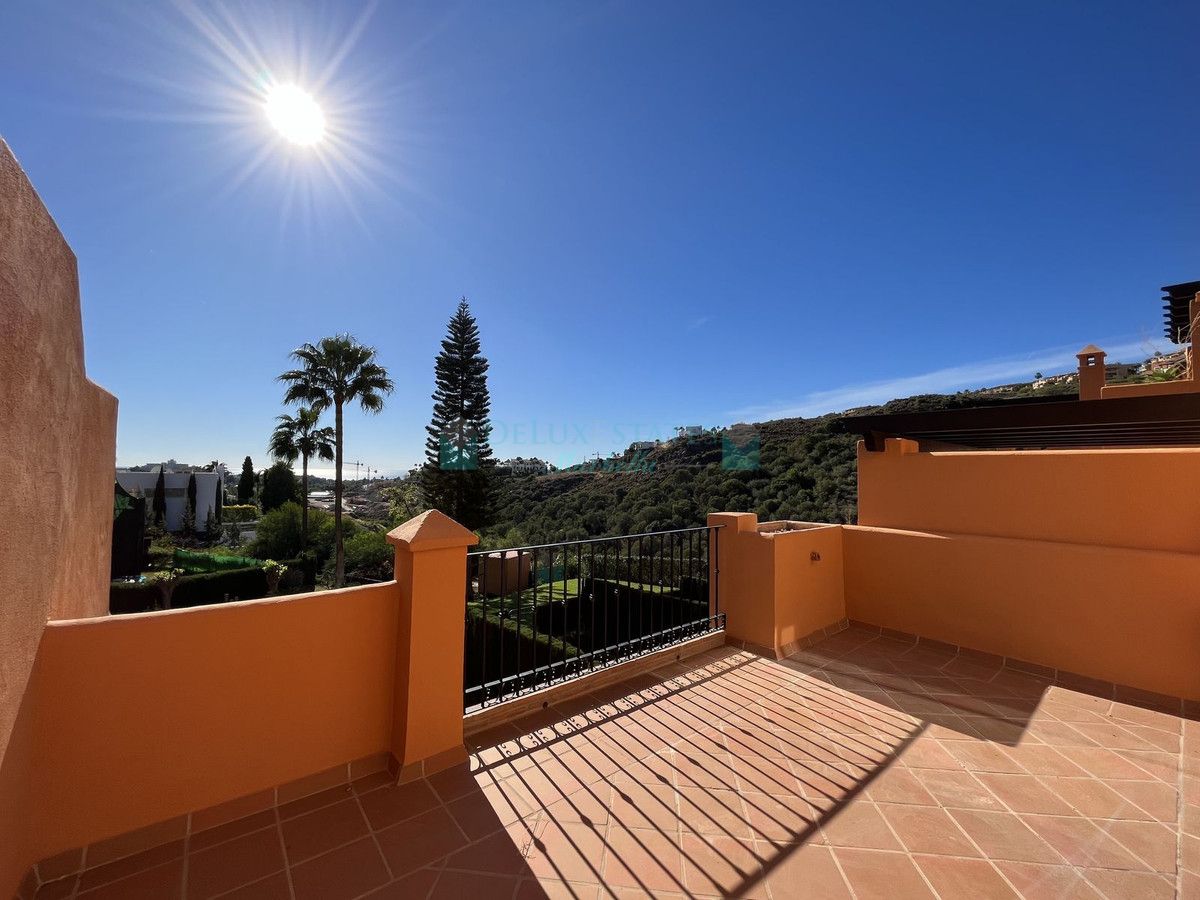 Adosado en venta en Benahavis