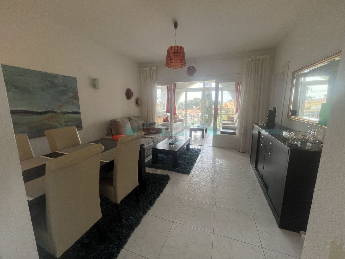 Penthouse for sale in El Paraiso, Estepona