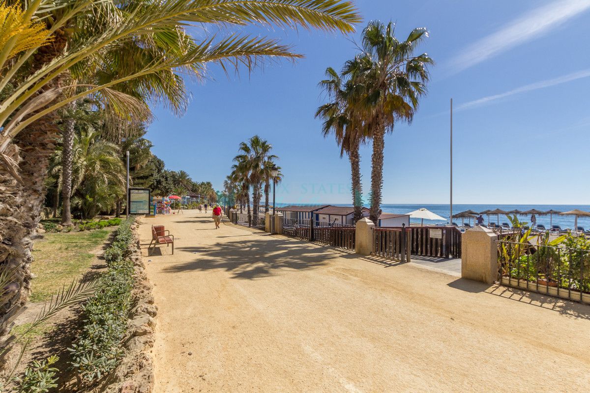 Apartment for sale in Marbella Golden Mile