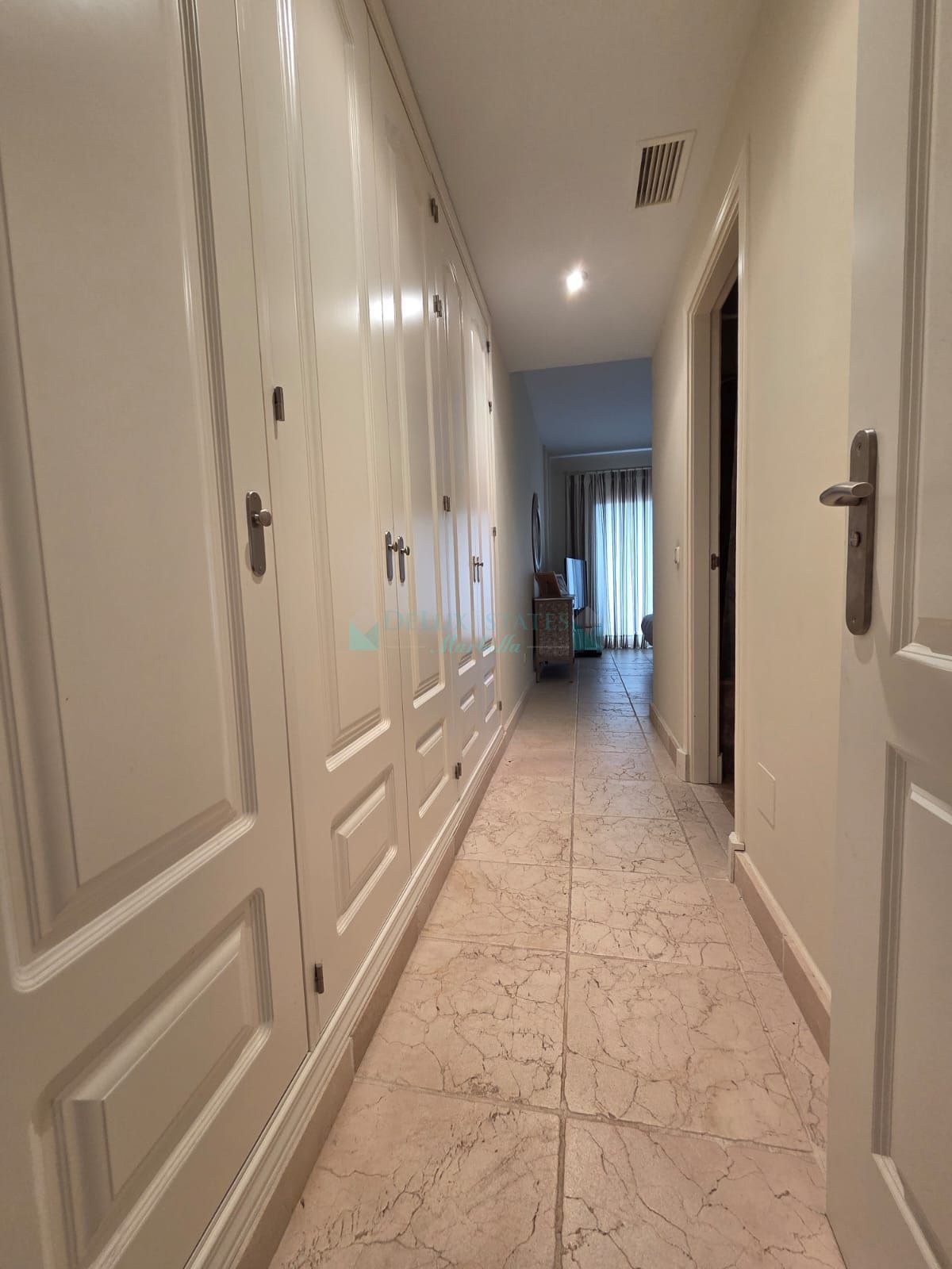 Apartamento Planta Baja en venta en Estepona