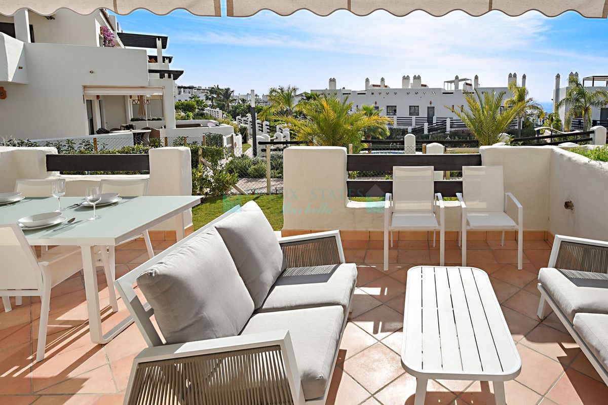 Ground Floor Apartment for sale in Estepona