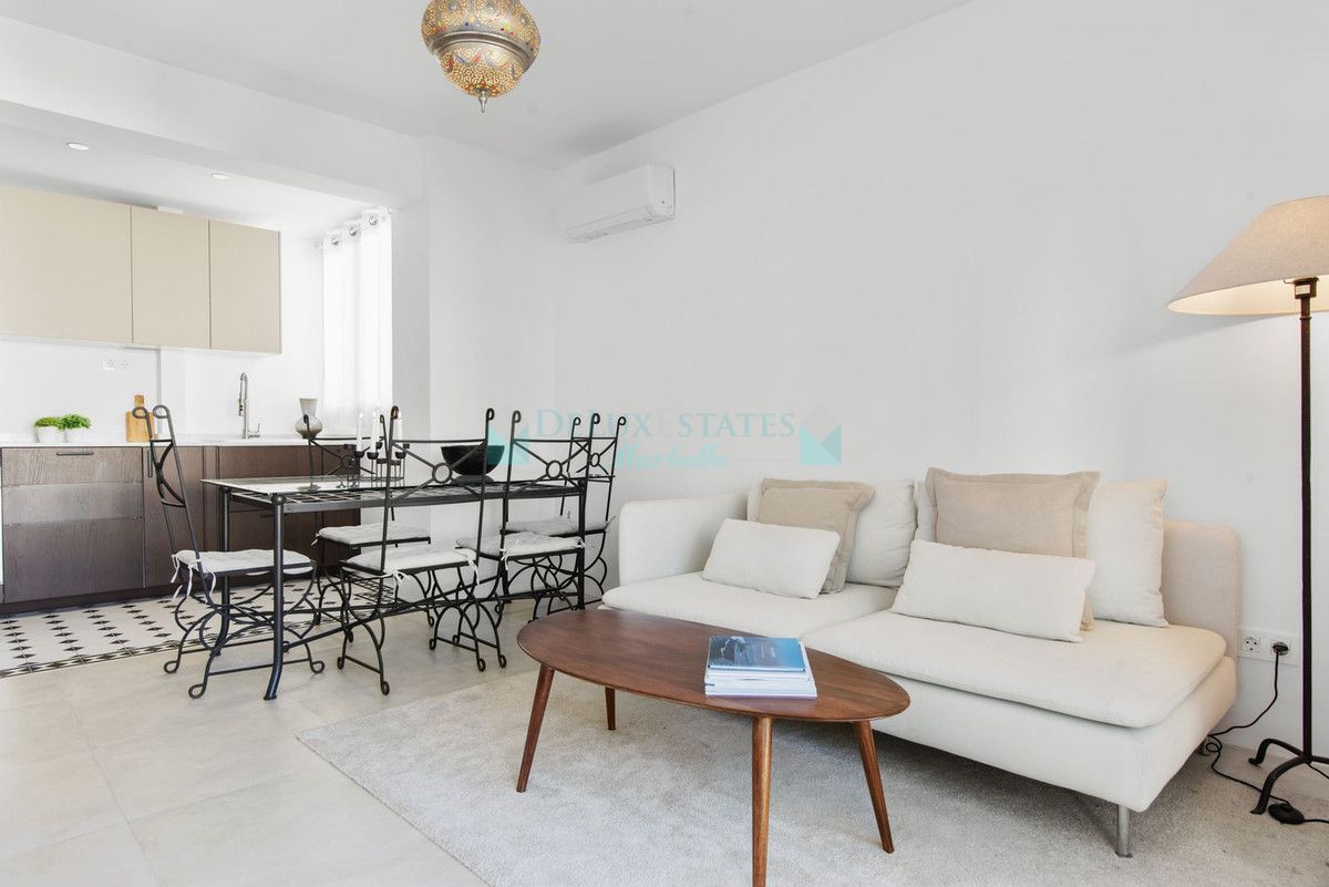 Apartamento en venta en Estepona