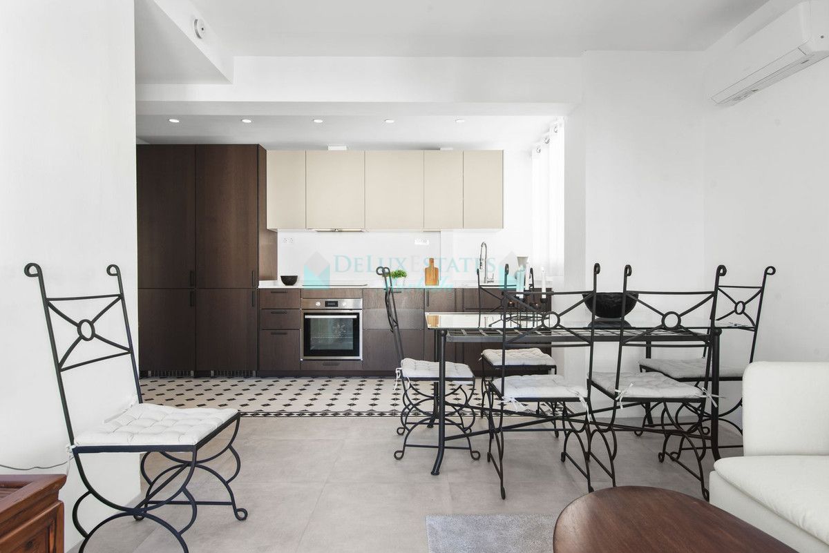 Apartamento en venta en Estepona