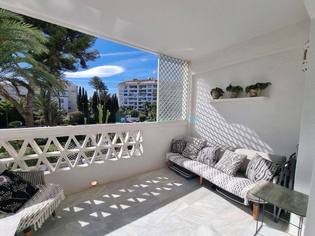 Apartamento en venta en Marbella - Puerto Banus