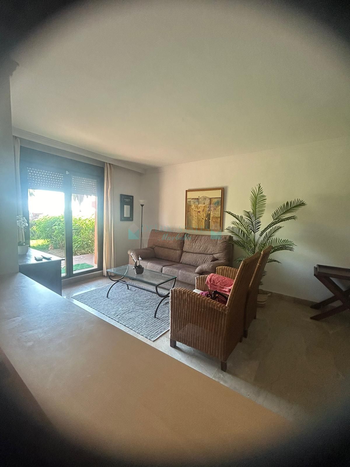 Apartamento Planta Baja en venta en Estepona