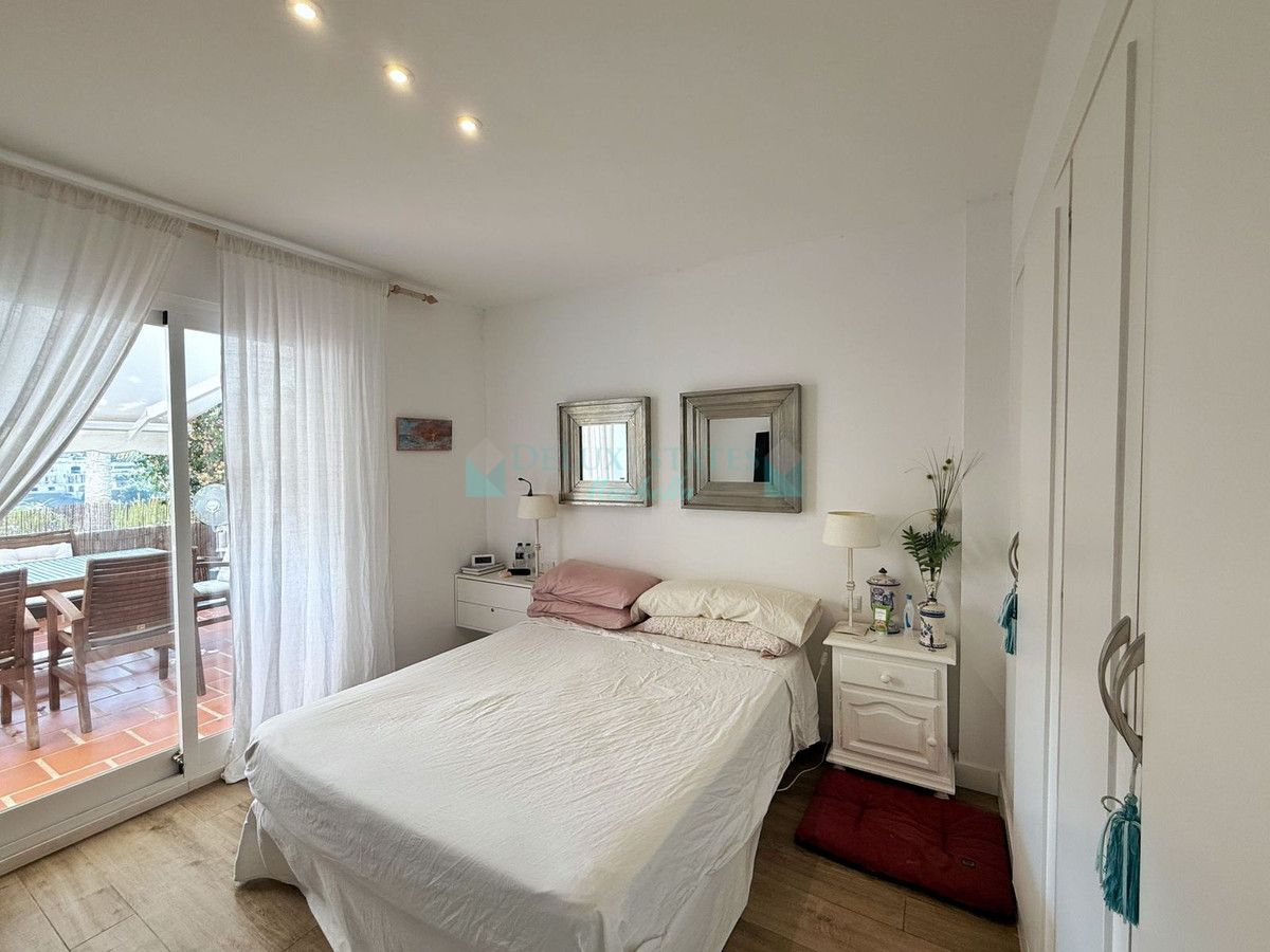 Apartamento en alquiler en La Quinta, Benahavis