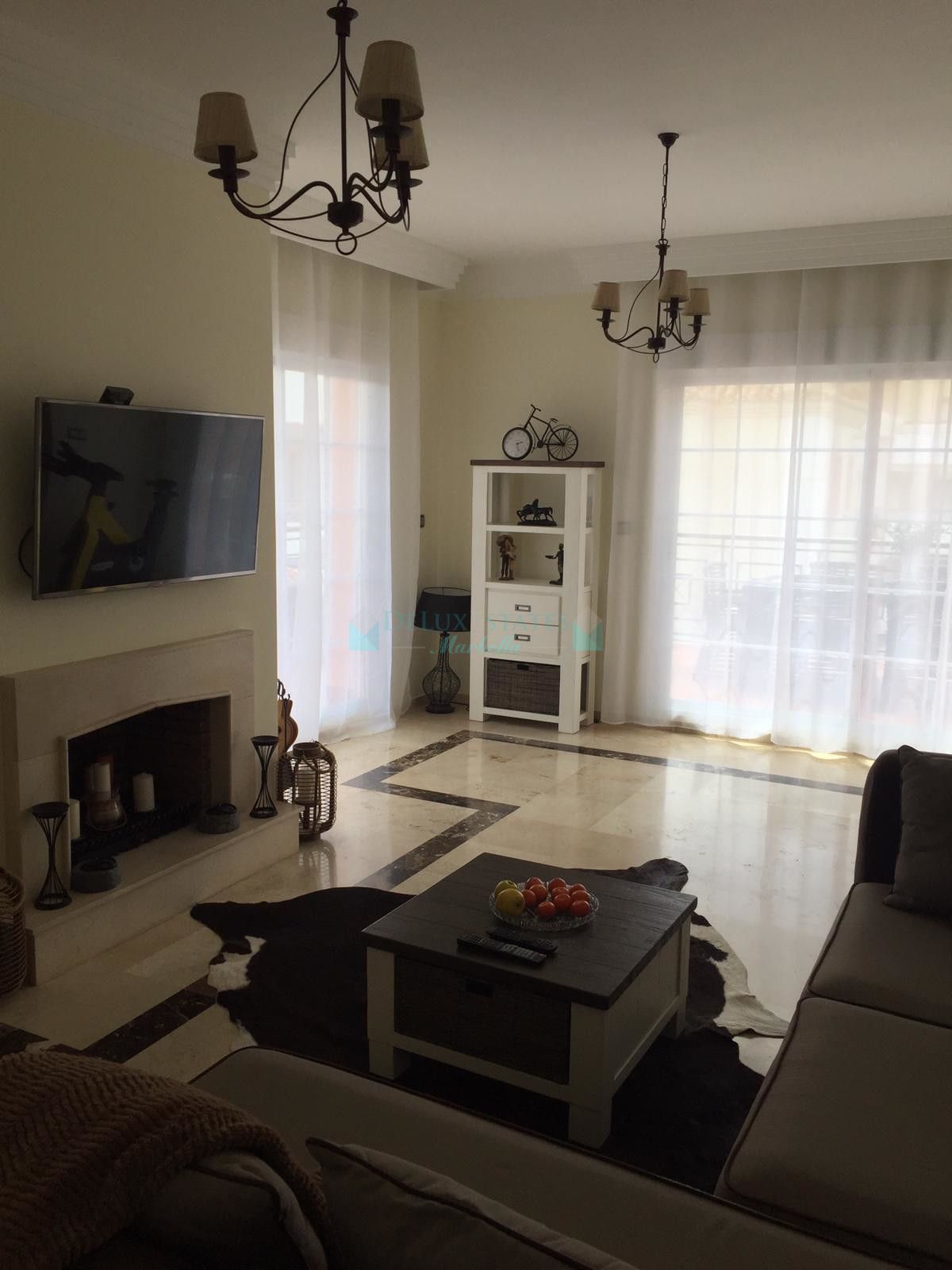 Apartamento en venta en Nueva Andalucia