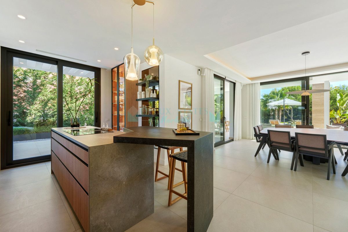 Villa en venta en Marbella Golden Mile