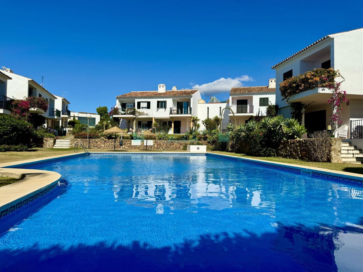 Town House for rent in Estepona