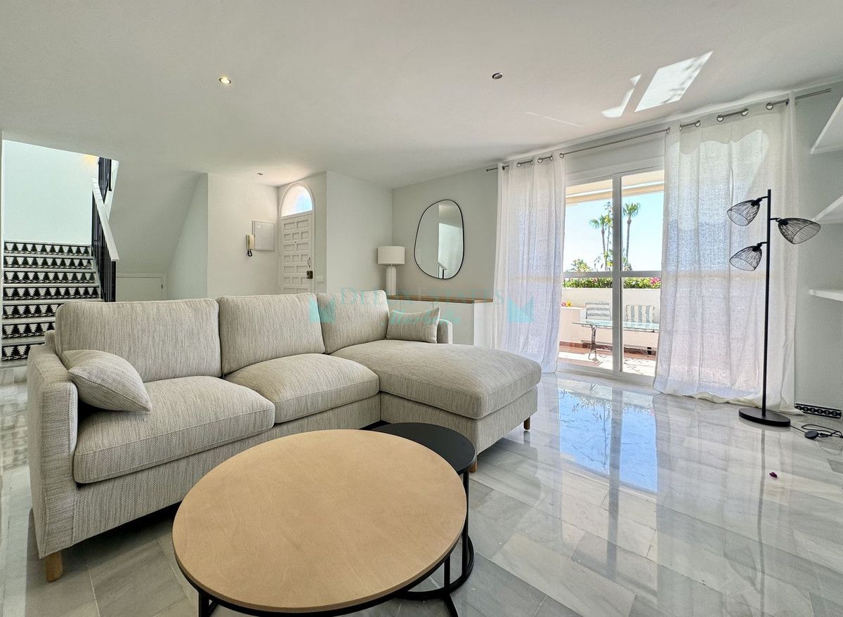 Town House for rent in Estepona