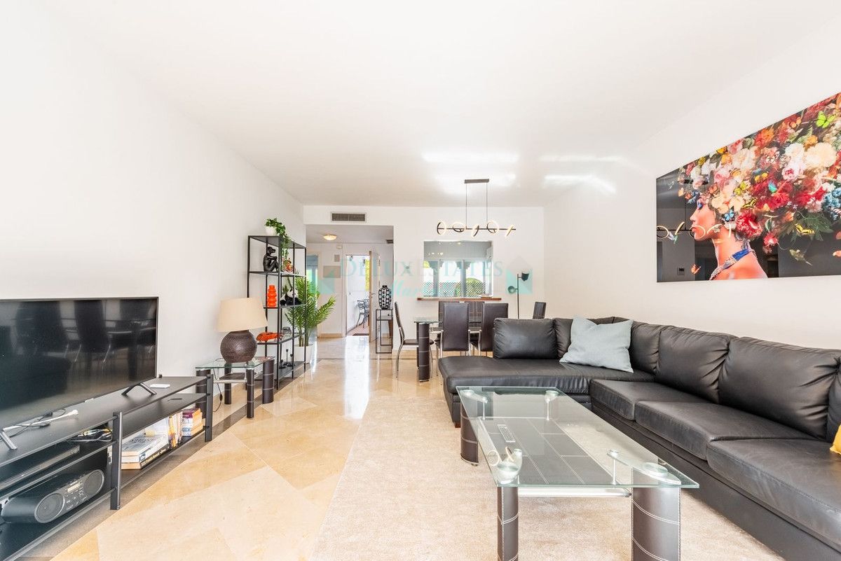 Penthouse for sale in El Presidente, Estepona