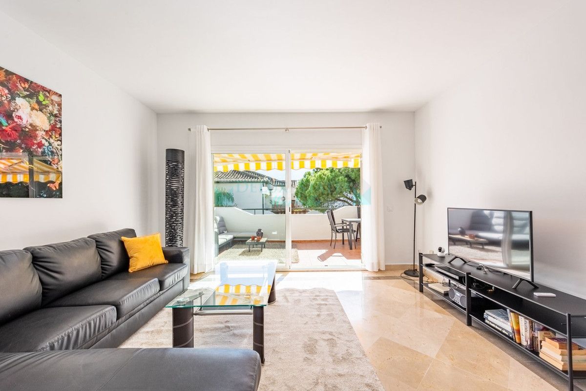 Penthouse for sale in El Presidente, Estepona