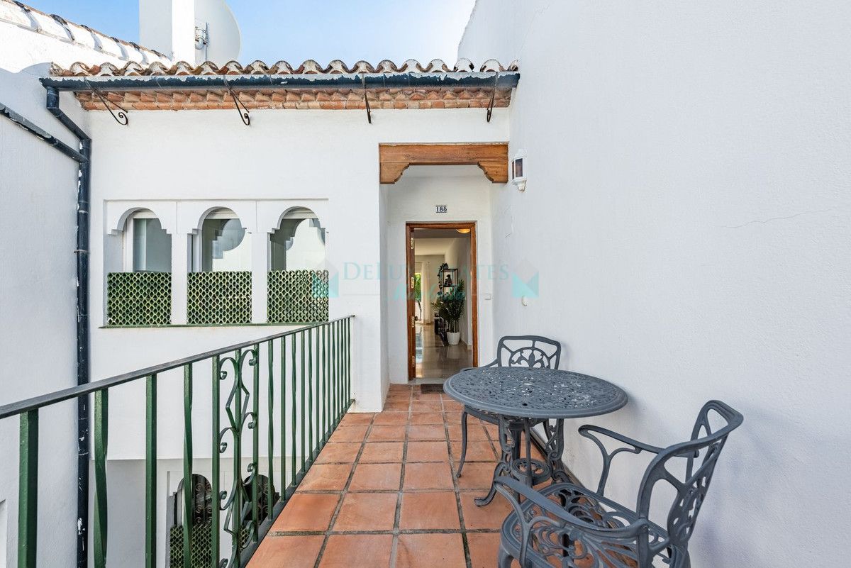Penthouse for sale in El Presidente, Estepona