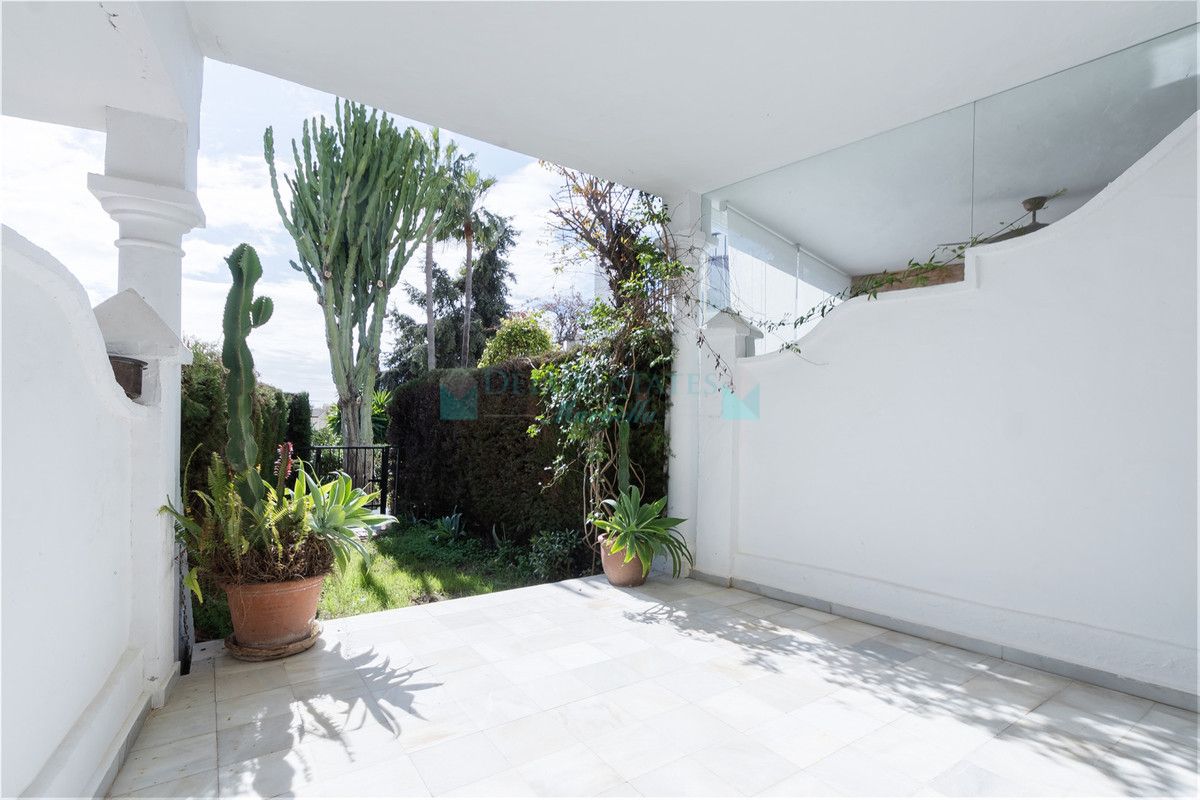 Adosado en alquiler en Nagüeles, Marbella Golden Mile