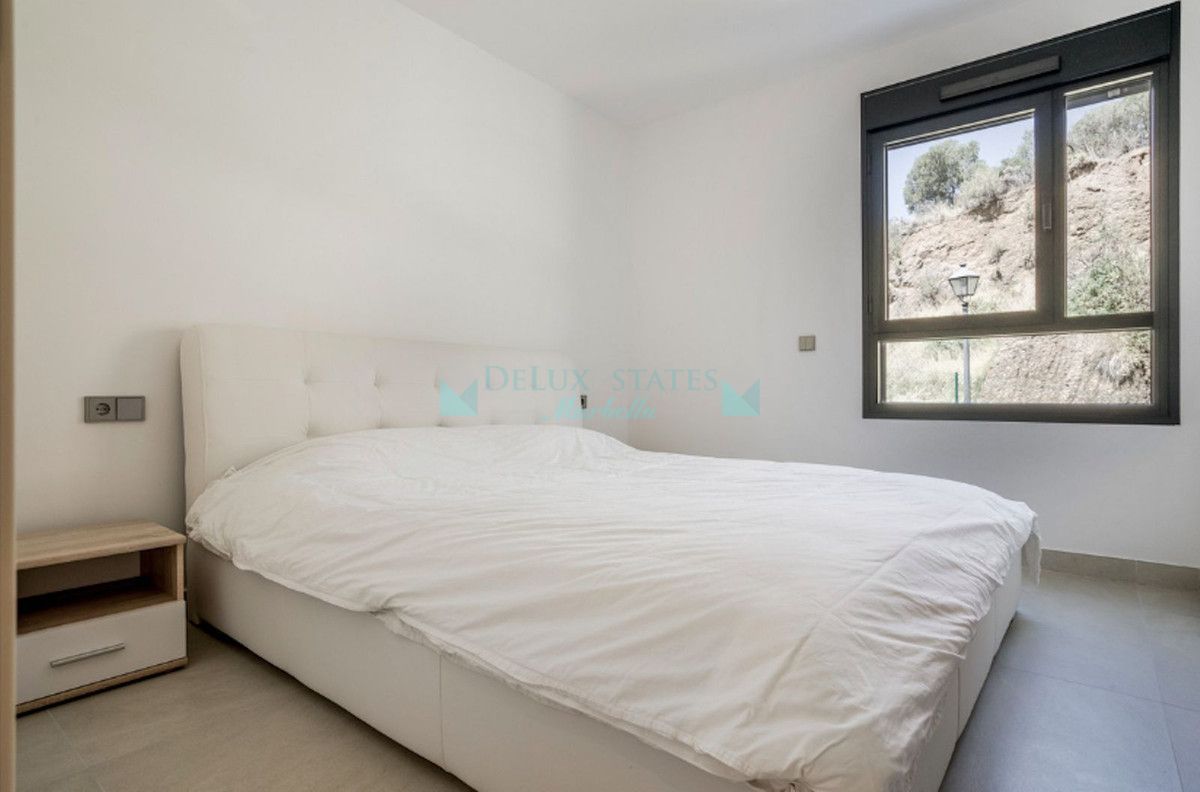 Apartment for sale in La Quinta, Benahavis