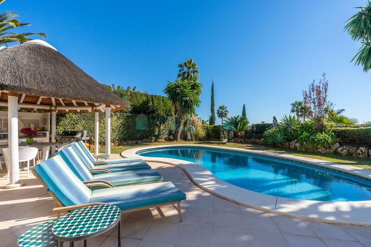 Villa for sale in Marbella Golden Mile