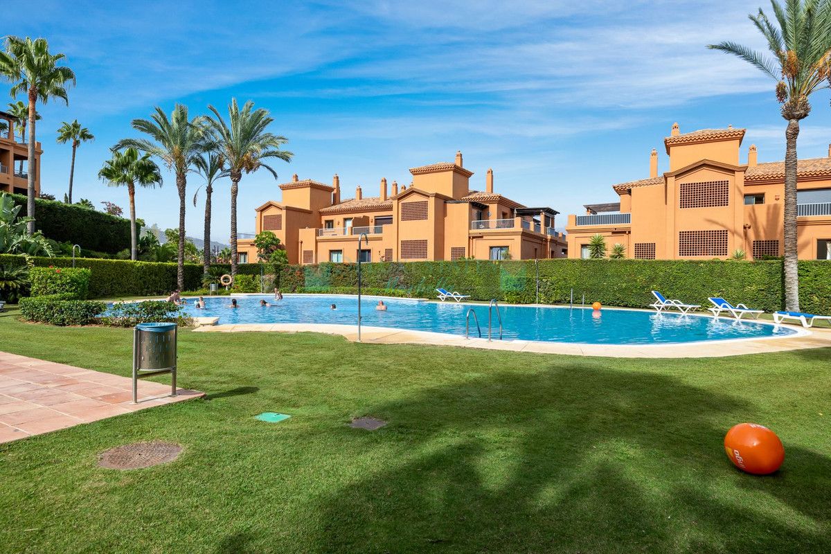 Apartment for sale in Estepona